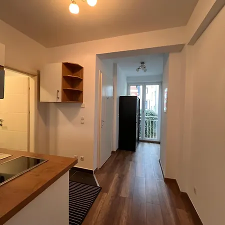 Ferienwohnung Oder Montagewohnung In Koblenz 2 Og *