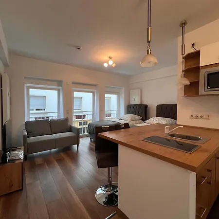 Ferienwohnung Oder Montagewohnung In Koblenz 2 Og * Koblenz (Rhineland-Palatinate)